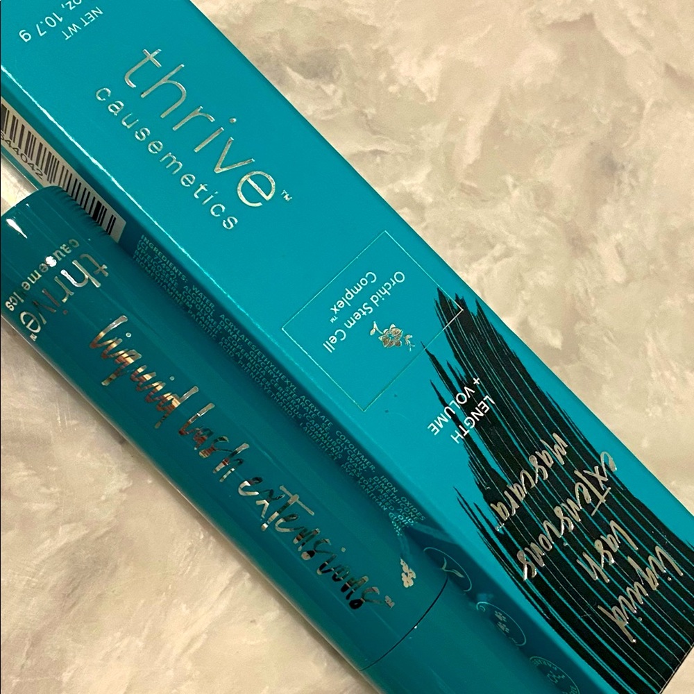 New in box Thrive Liquid Lash Extensions Mascara